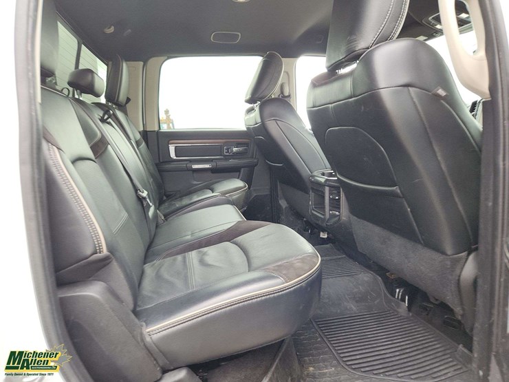 2020-ram-5500-laramie-image-15