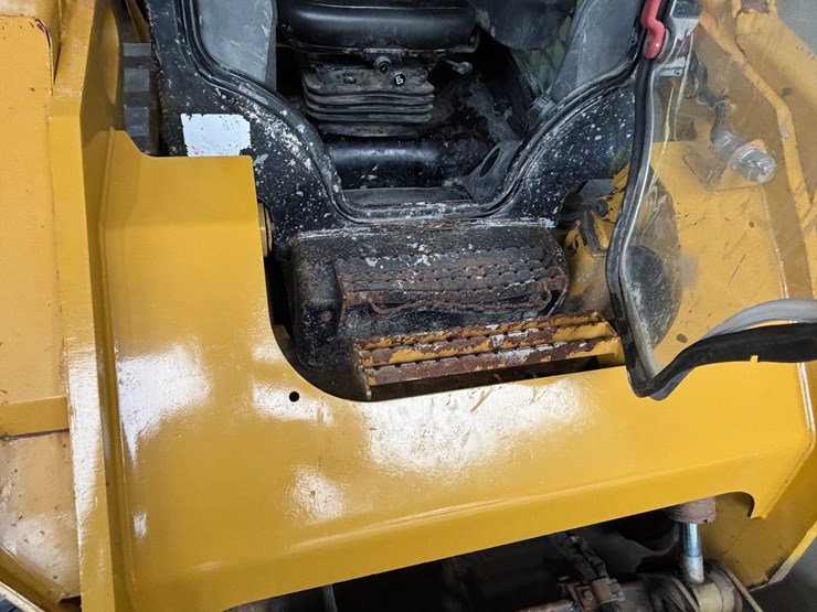 caterpillar-289d-image-36