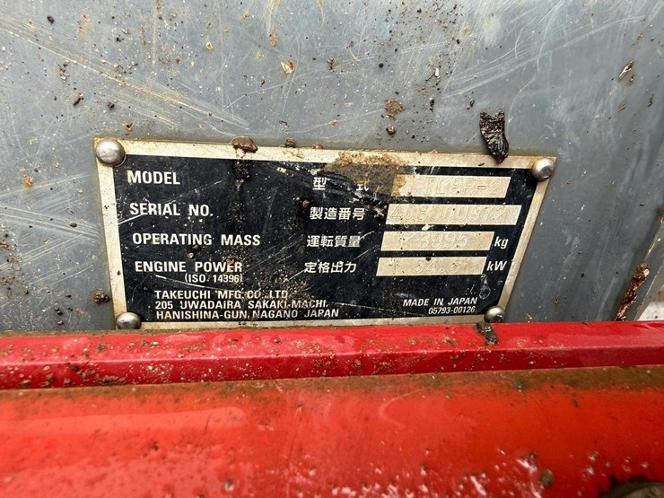 2020-takeuchi-tl8-image-29