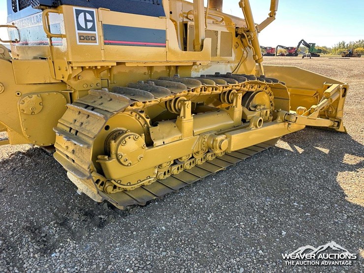 caterpillar-d6d-image-35