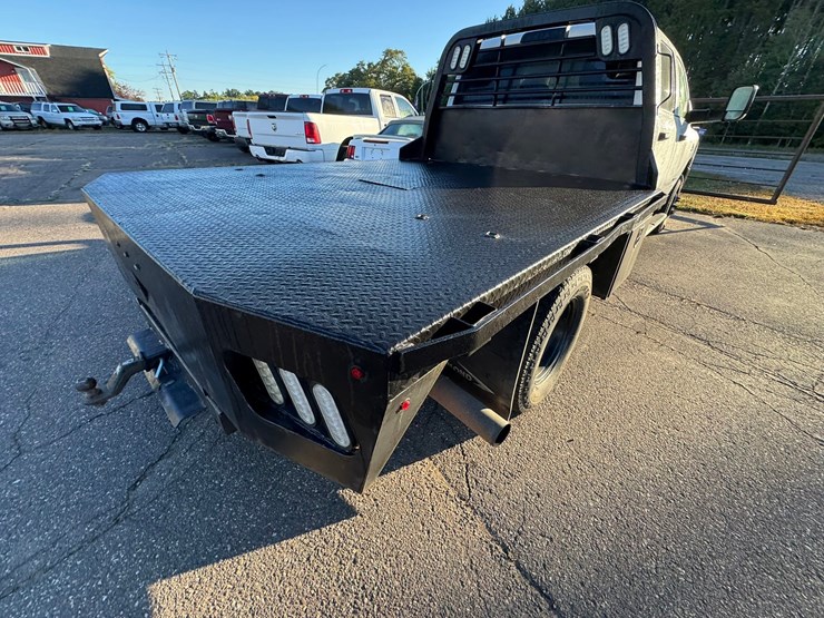 2020-dodge-3500-image-20