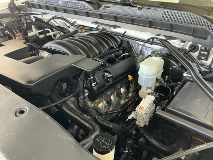 2017-chevrolet-silverado-1500-image-11
