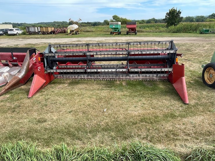 case-ih-820-image-2