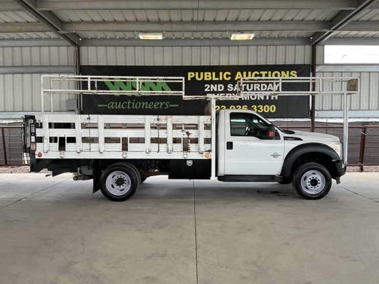 2012-ford-f550-image-1