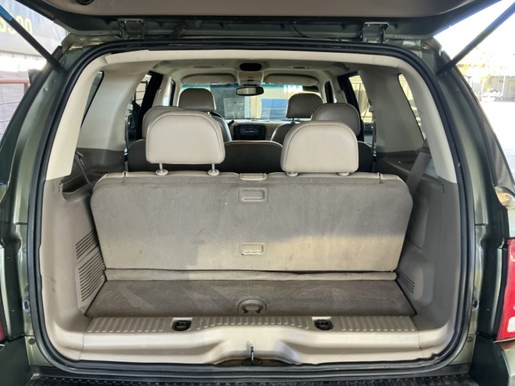 2002-ford-explorer-image-9