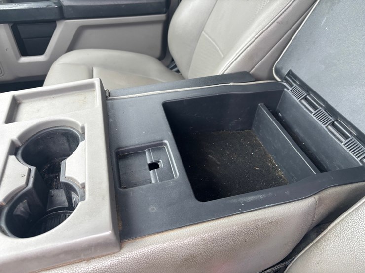 2022-ford-f250-image-53