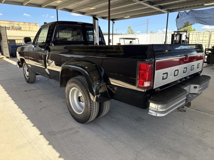 1992-dodge-d350-p/u-image-7