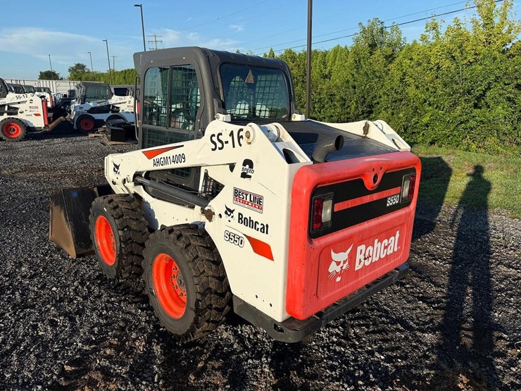 2017-bobcat-s550-image-3