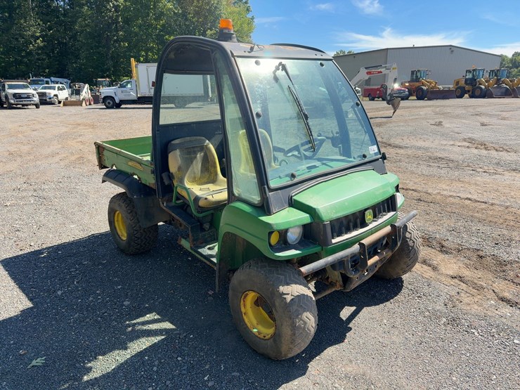 john-deere-gator-image-7