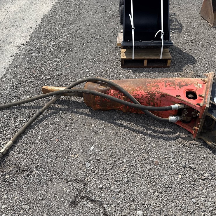 #2001 • EXCAVATOR HYD BREAKER