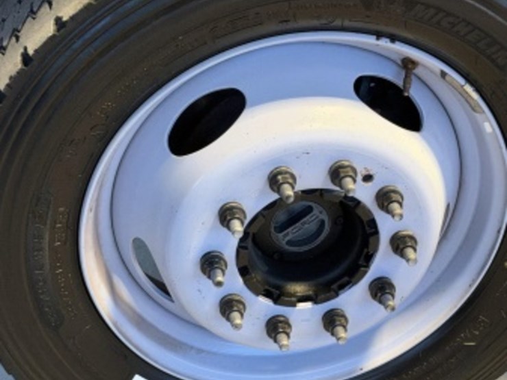 2019-ford-f550-image-6