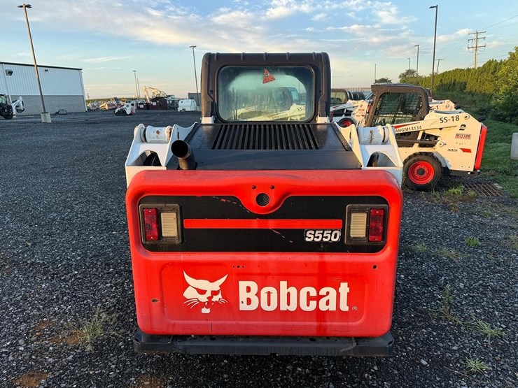 2018-bobcat-s550-image-4