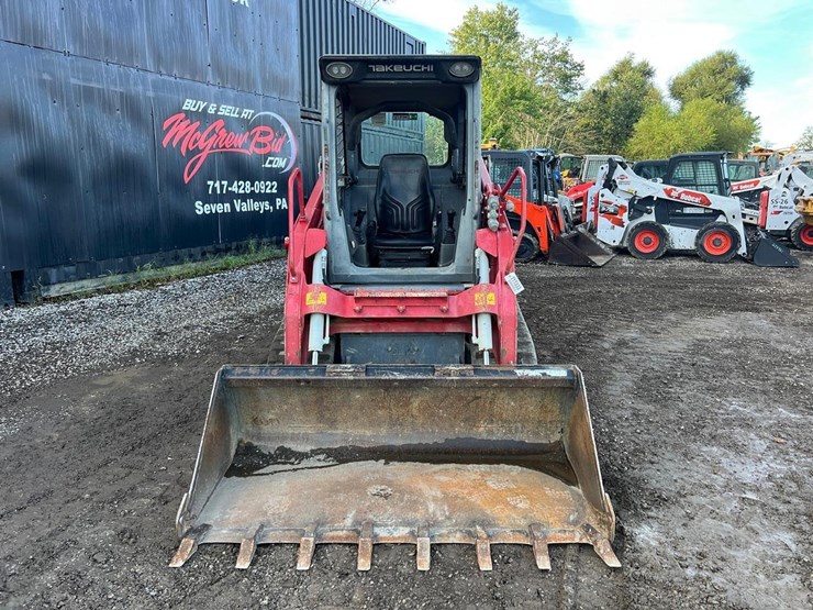 2020-takeuchi-tl8-image-11