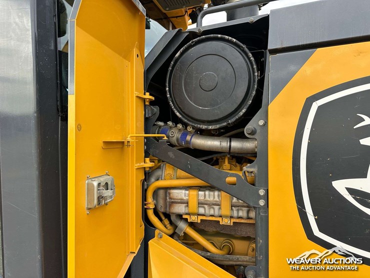 john-deere-872-image-85