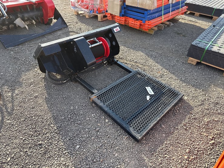 #1042-•-skid-steer-winch-image-2