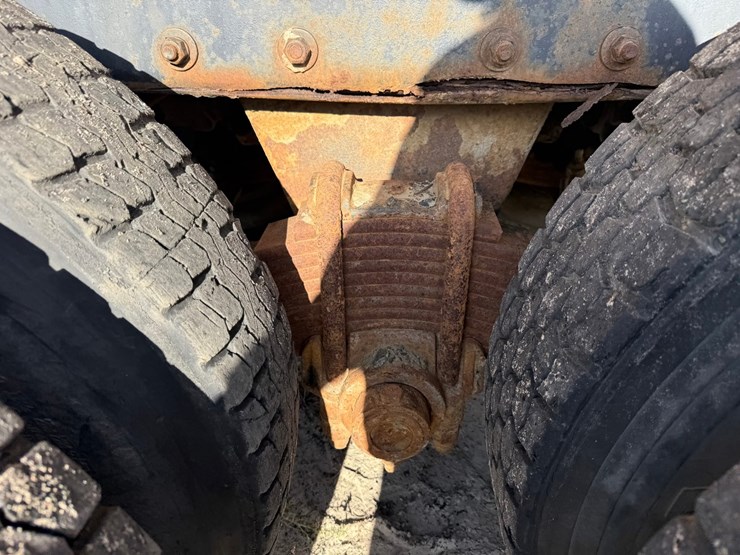 mack-dm685s-image-62