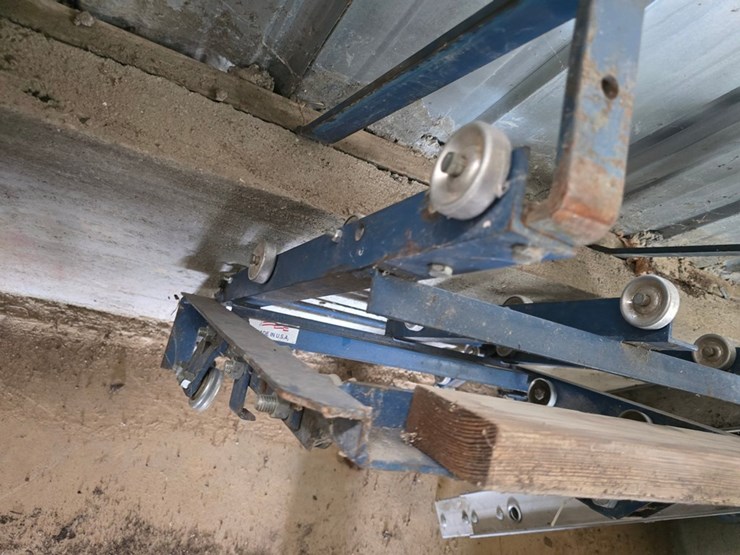#9765-•-rgc-shingle-hoist-image-11