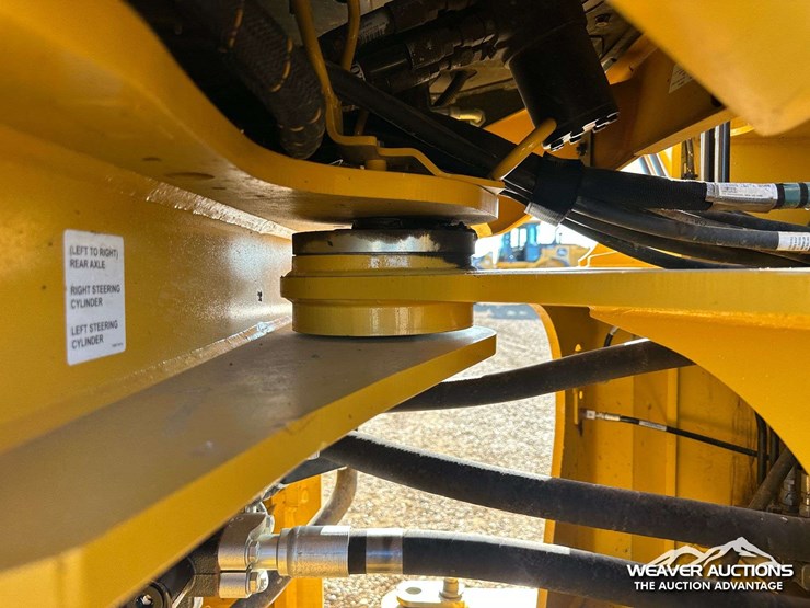 deere-624-image-40