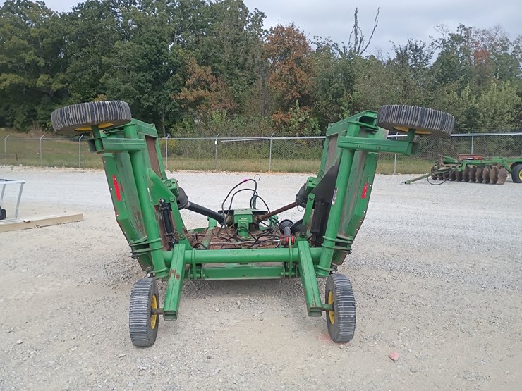 john-deere-1517-image-4