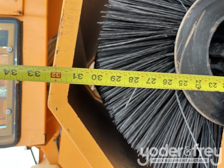 2015-rosco-rb48-image-18
