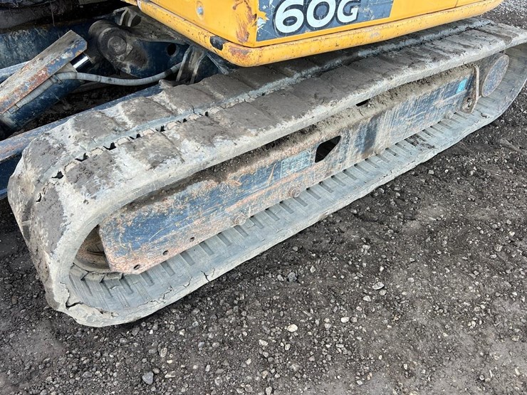 2017-deere-60g-image-15