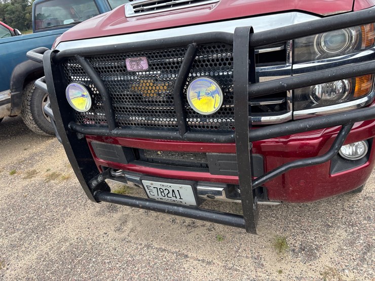 2019-chevrolet-silverado-3500hd-image-16