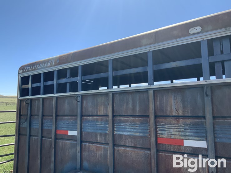 1994-pro-western-t/a-gooseneck-livestock-trailer-image-16