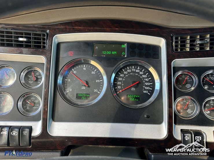 kenworth-t800-image-15