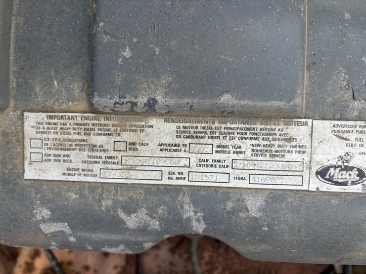 mack-rd688s-image-39