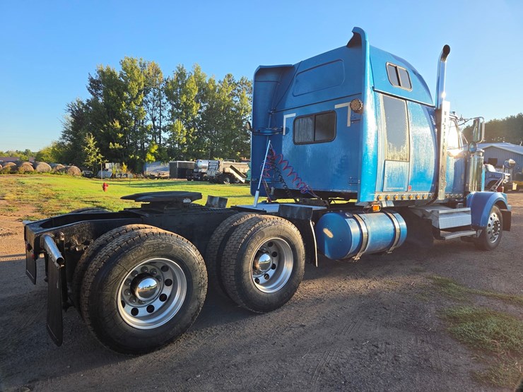 2001-western-star-4964ex-image-5