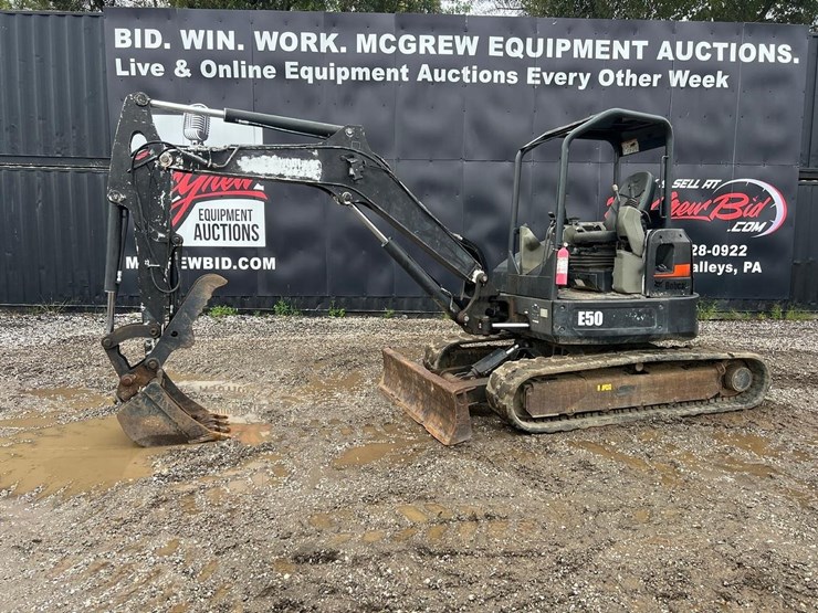 2017-bobcat-e50-image-1