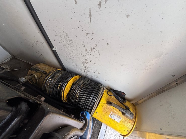 #1321-•-2021-diamond-cargo-enclosed-trailer-with-spray-foam-business-equipment-(no-title)-image-28
