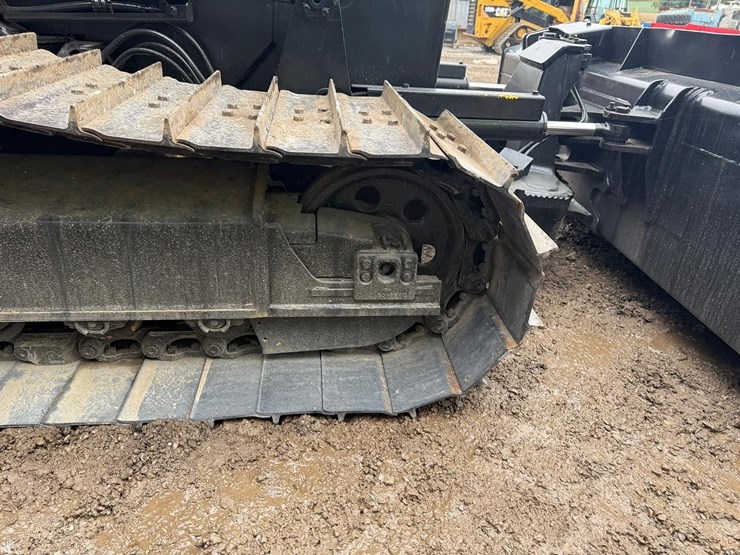 2004-komatsu-d31px-21-image-14