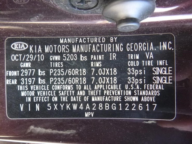 2011-kia-sorento-image-16
