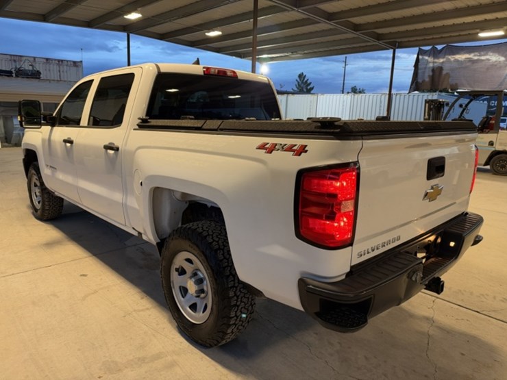 2018-chevrolet-silverado-1500-image-8