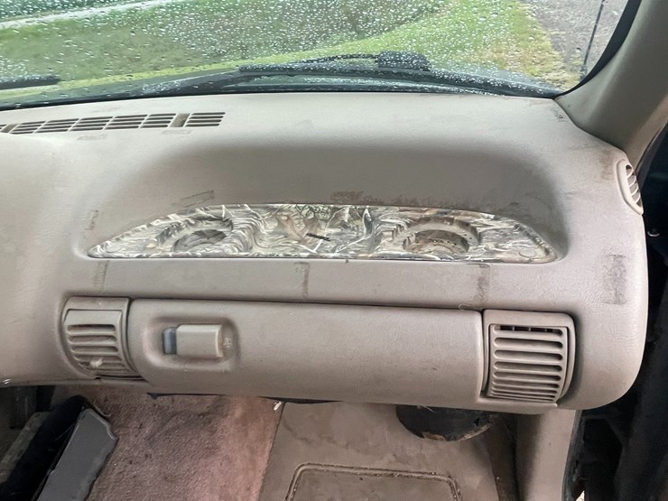 1996-chevrolet-3500-image-48