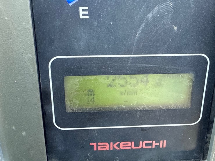 takeuchi-tl8-image-13