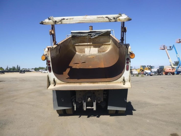 2008-international-df557-t/a-dump-truck-image-30