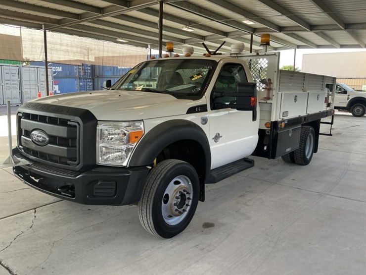 2013-ford-f550-image-4