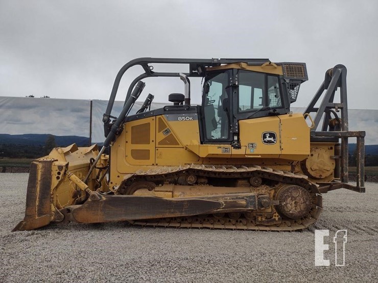 2016-deere-850k-image-1