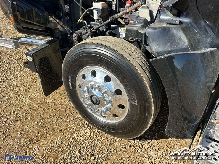 kenworth-t880-image-54