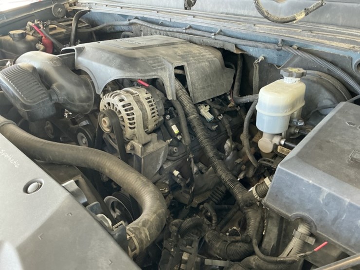 2012-chevrolet-silverado-1500-image-13