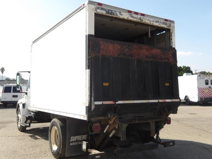 2006-international-durastar-4200-image-4