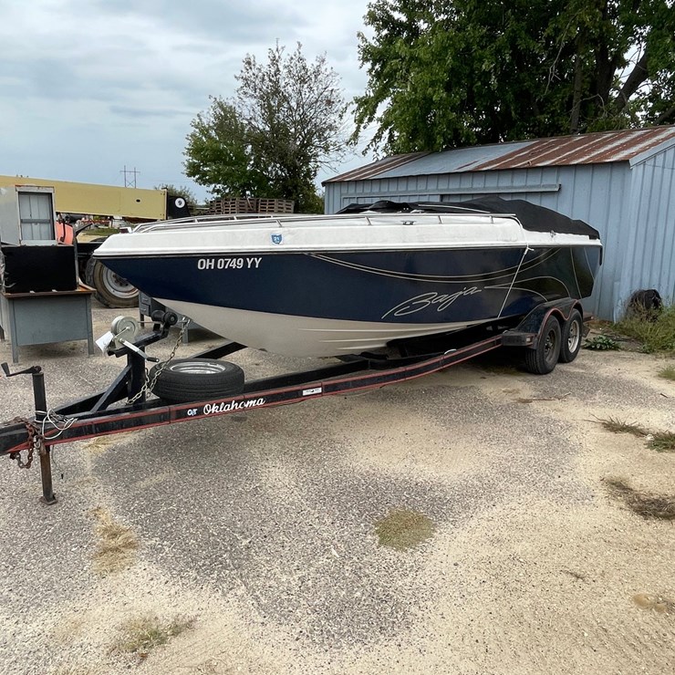 #1316 • 1988 25' Baja Boat (Has OH Title)