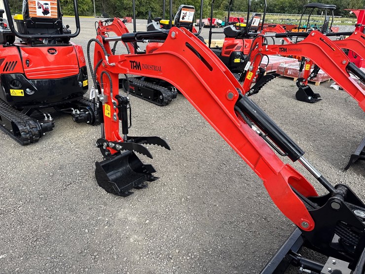 #1070-•-2026-tpm-18hh-mini-excavator-image-8