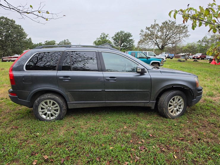 2008-volvo-xc90-image-14