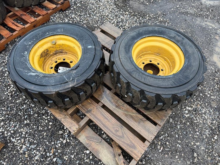 caterpillar-12-image-1