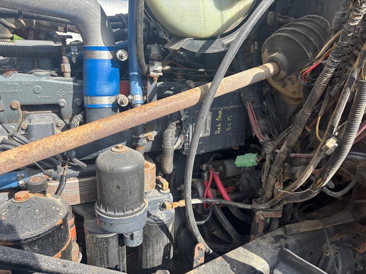 mack-rd688s-image-34