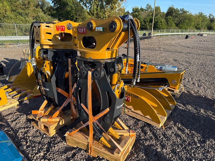 caterpillar-306-image-1