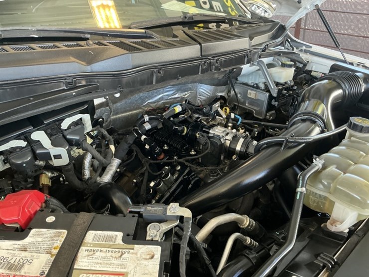 2021-ford-f150-image-12